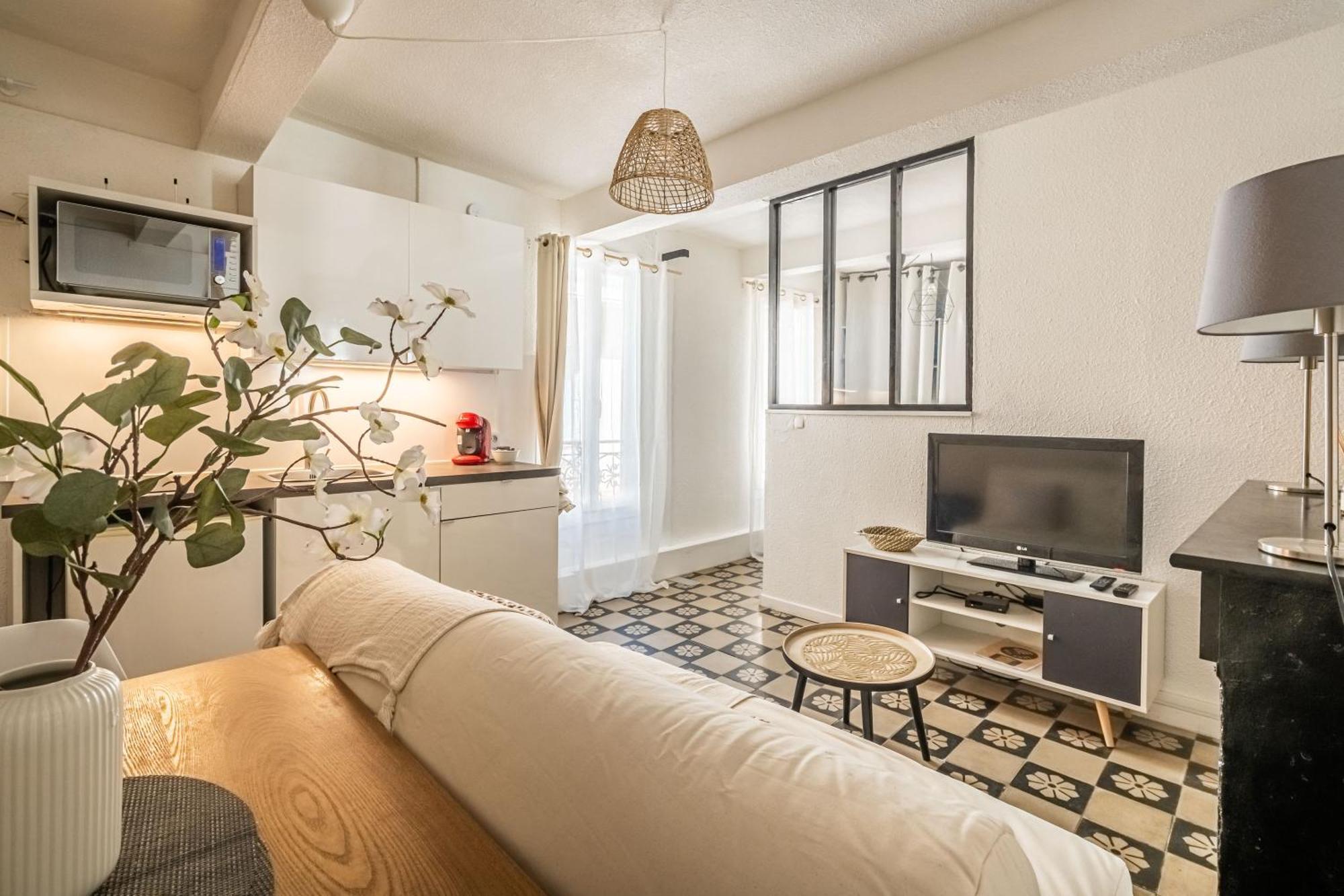 נרבון Charmant Studio Rue Droite מראה חיצוני תמונה